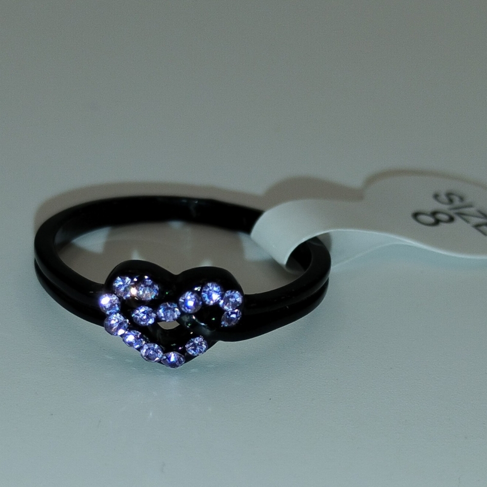 💜💜Black Ring with Purple Infinity Heart Rhinestones Design💜💜🎁 - Picture 1 of 3